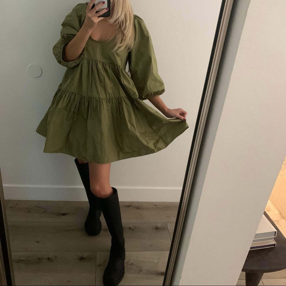 Aritizia Wilfred Fantasy Dress